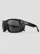 Black Frame / Smoke Lens / Black Strap