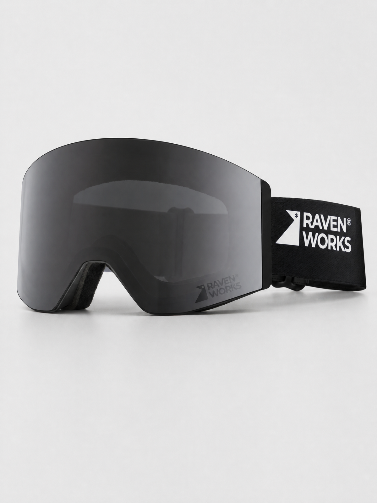 QUILL™ Goggles — Black Frame / Smoke Lens